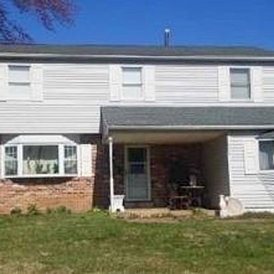 828 Phillips Rd, Warminster, PA 18974