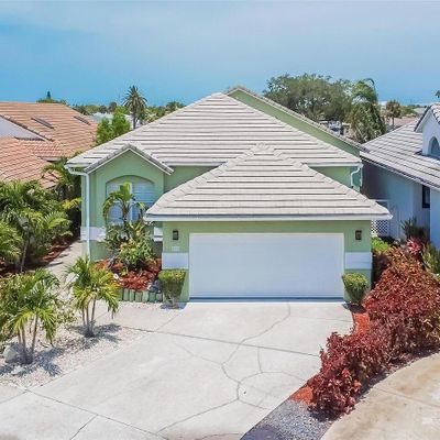 839 Symphony Isles Blvd, Apollo Beach, FL 33572