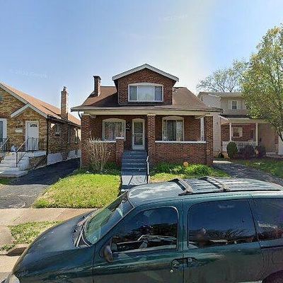 8524 Richard Ave, Saint Louis, MO 63132