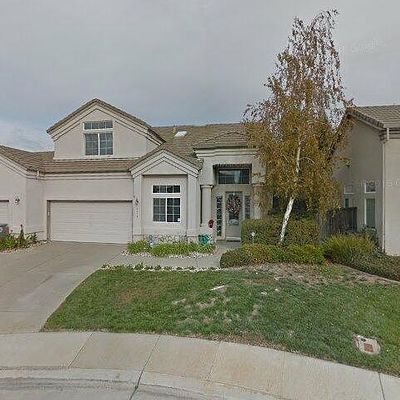 8529 Lupin Ct, Elk Grove, CA 95624