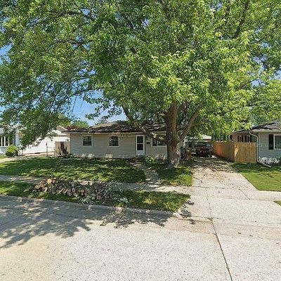 8547 18 Th Ave, Kenosha, WI 53143