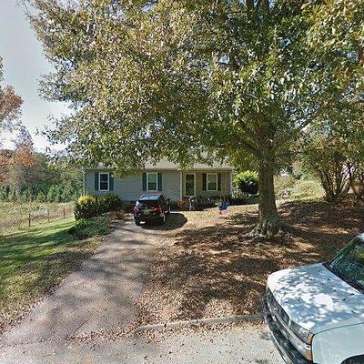 86 Boxwood Ln, Boiling Springs, SC 29316