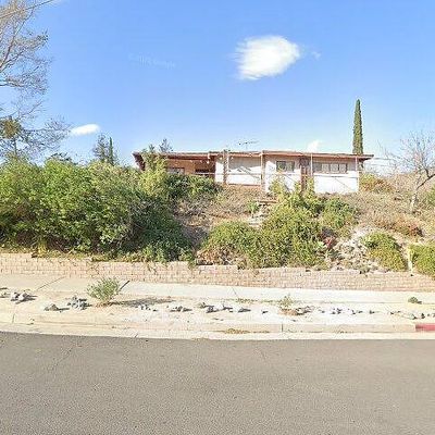 8615 Apperson St, Sunland, CA 91040