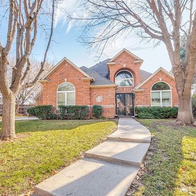 1001 Village Green Ct, Arlington, TX 76012