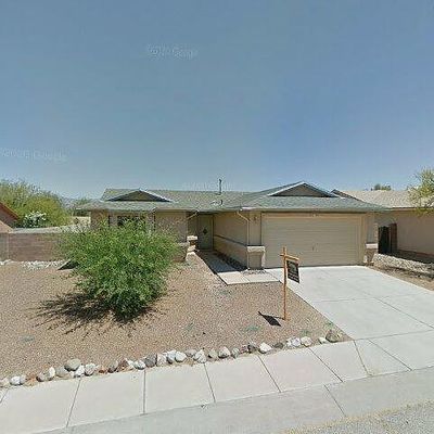 10061 E Falcon Point Dr, Tucson, AZ 85730