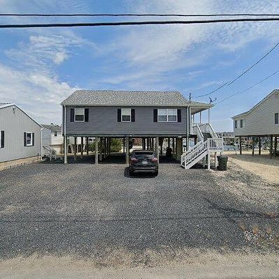 1019 S Green St, Tuckerton, NJ 08087