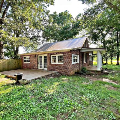 104 Helms Dr, Madisonville, TN 37354