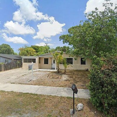 1050 Nw 25 Th Way, Fort Lauderdale, FL 33311