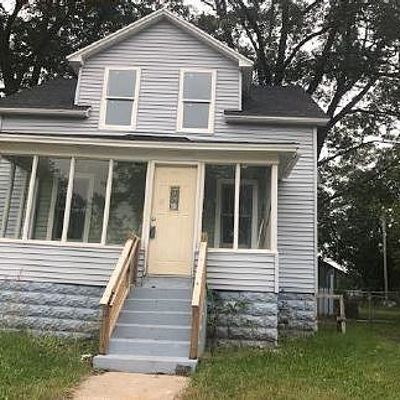 1091 E Larch Ave, Muskegon, MI 49442