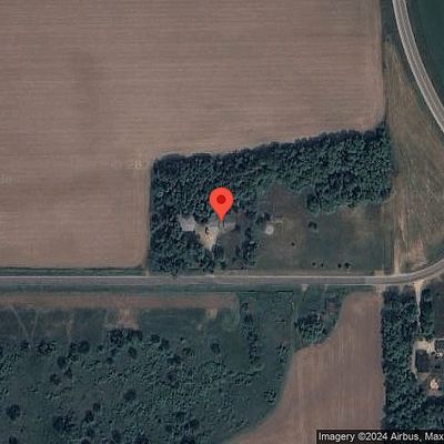 E8064 Nicolai Rd, Manawa, WI 54949