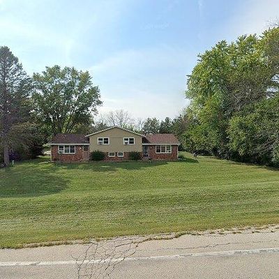 W360 N5089 Brown St, Oconomowoc, WI 53066