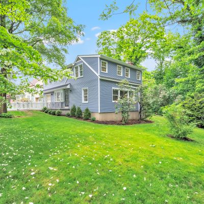 1 Douglas Dr, Greenwich, CT 06831