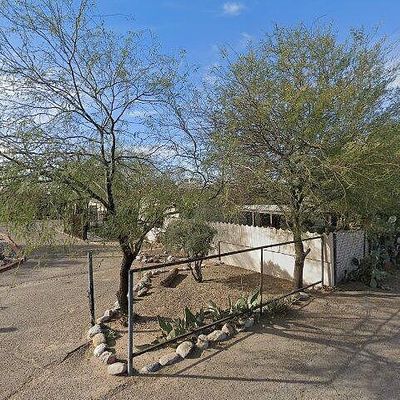 125 E Roger Rd, Tucson, AZ 85705