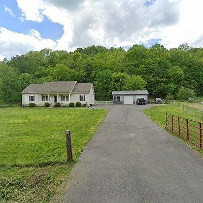 1255 Butler Mill Hollow Rd, Bethpage, TN 37022