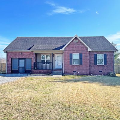 1319 Barry Ln, Gallatin, TN 37066