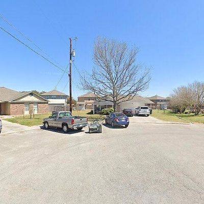 112 Briarwood Ct, Kyle, TX 78640