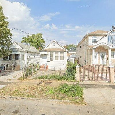 11543 124 Th St, South Ozone Park, NY 11420