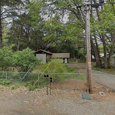 120 Boundary Ave, Cave Junction, OR 97523
