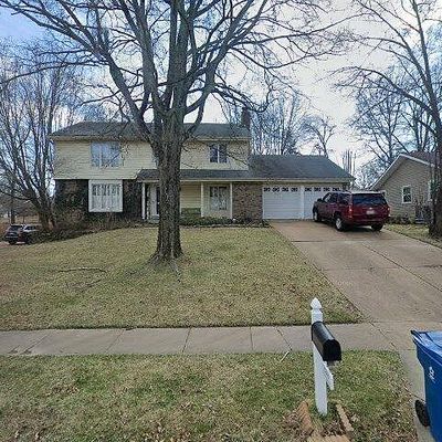 15310 Golden Rain Dr, Chesterfield, MO 63017