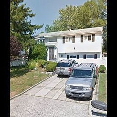 1539 Illinois Ave, Bay Shore, NY 11706