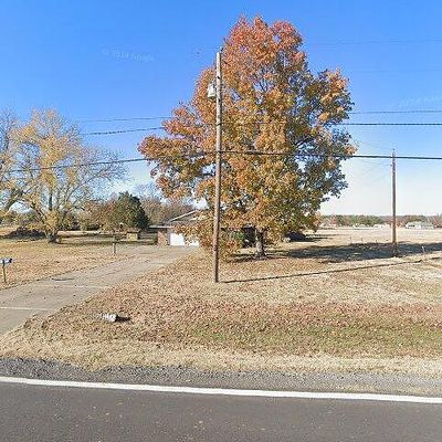 1633 N Main St, Mulberry, AR 72947