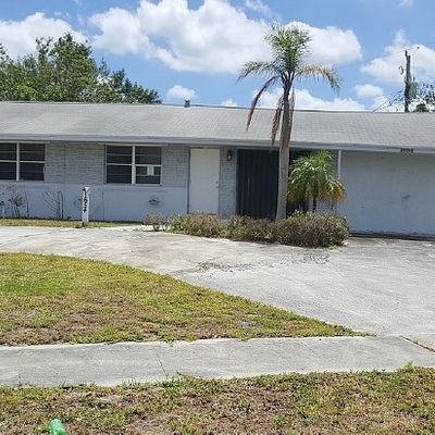 1654 43 Rd St, West Palm Beach, FL 33407