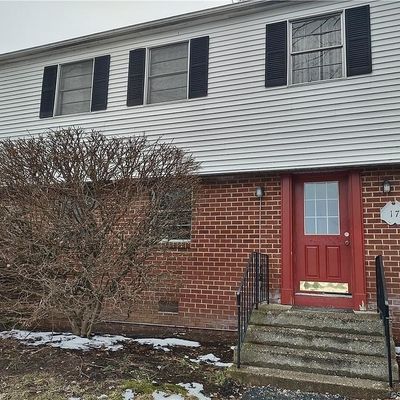 17 Fairview Dr #1, Danbury, CT 06810