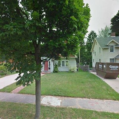 1718 Osborn Rd, Lansing, MI 48915