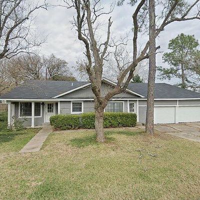 1504 Maiden Ln, Richmond, TX 77469