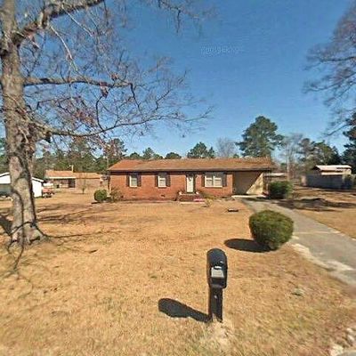 205 Rollingwood Dr, Dudley, NC 28333