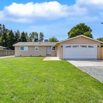 2057 Grove Rd, Yuba City, CA 95993