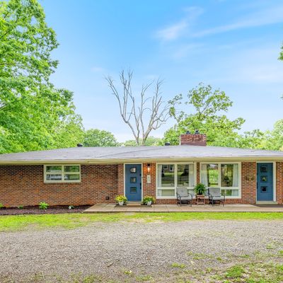 207 E Hills Ter, Dickson, TN 37055