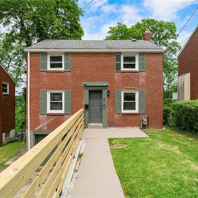 2105 Lindsay Rd, Pittsburgh, PA 15221