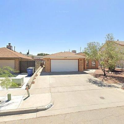 1776 Dean Jones St, El Paso, TX 79936