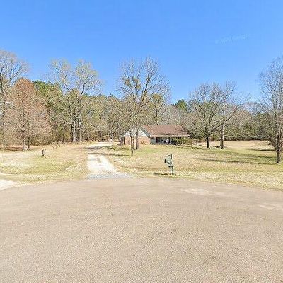 179 Keriville Dr, Byram, MS 39212