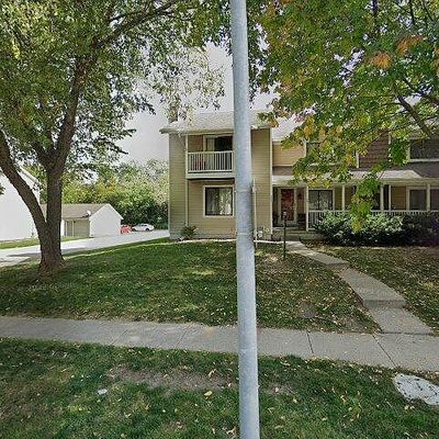 181 52 Nd St, West Des Moines, IA 50265