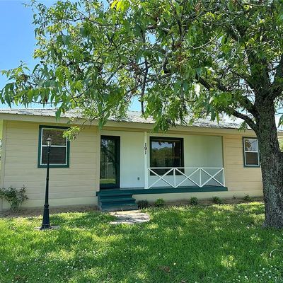 191 Grayson St, Bogata, TX 75417