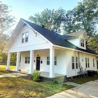 242 W Sullenberger Ave, Malvern, AR 72104