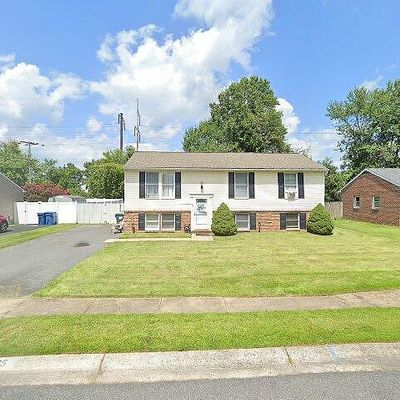 25 Leader Dr, Newark, DE 19713