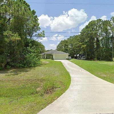 2626 N San Mateo Dr, North Port, FL 34288