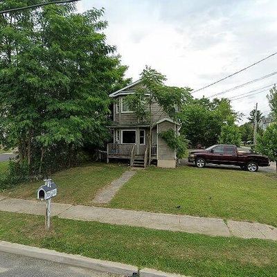 275 Bruce St, Lakewood, NJ 08701