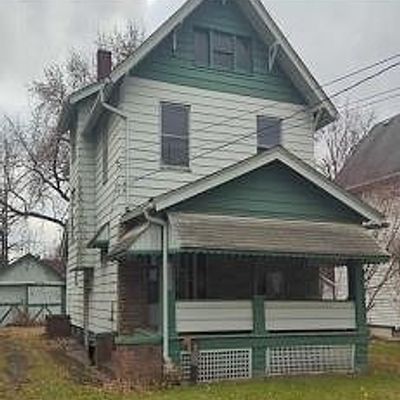 225 E 2 Nd St, Girard, OH 44420