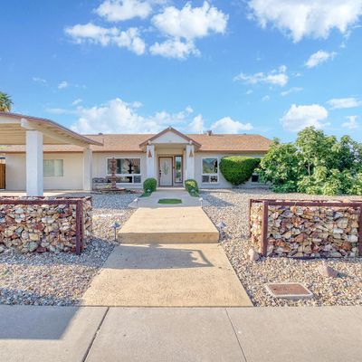 2366 E Shea Blvd, Phoenix, AZ 85028