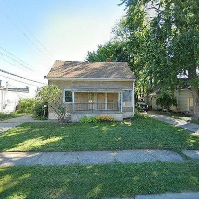 31 W Granet Ave, Hazel Park, MI 48030