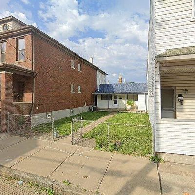 325 Shingiss St, Mc Kees Rocks, PA 15136