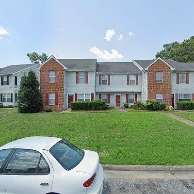 3335 Clover Meadows Dr, Chesapeake, VA 23321