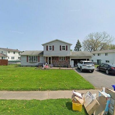 34 Green Acre Ln, Rochester, NY 14624