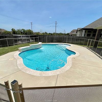 4407 Toddington Ln, College Station, TX 77845