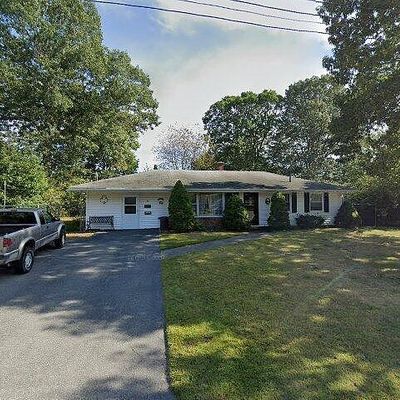 36 Courtfield Dr, Brockton, MA 02302