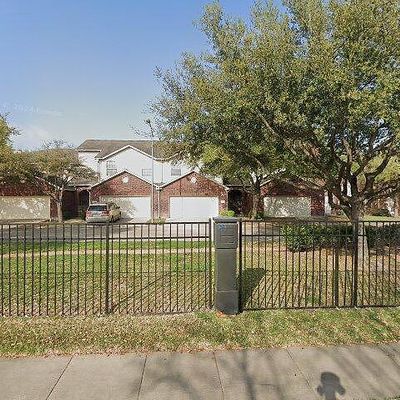 3738 E Ashford Villa Ln, Houston, TX 77082